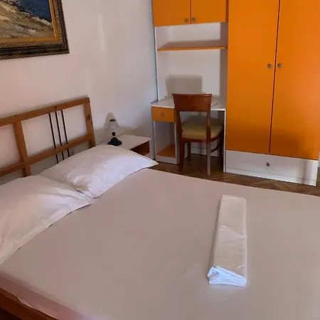 Apartament The City